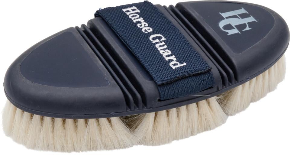 Flexible goathair bodybrush 
