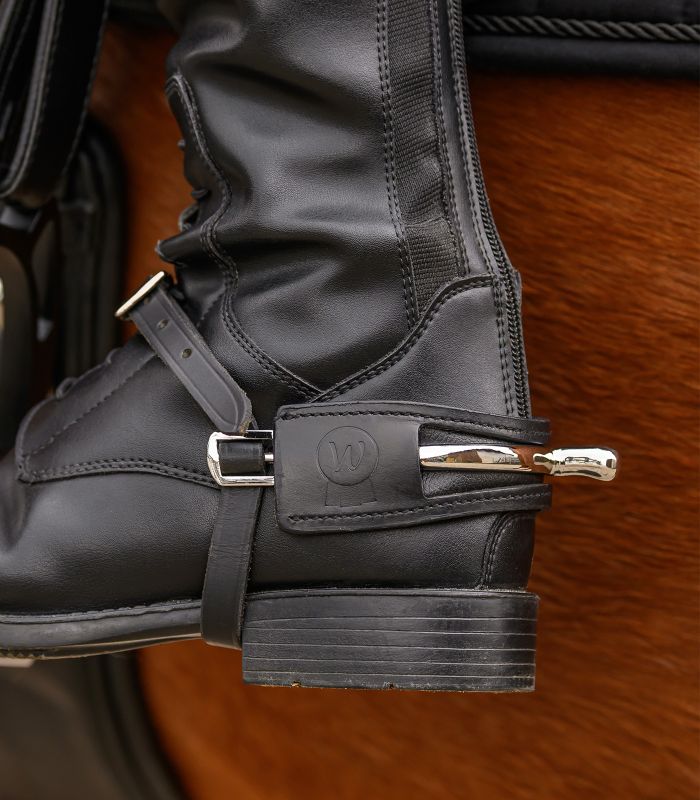 Læder beskytter til sporer 