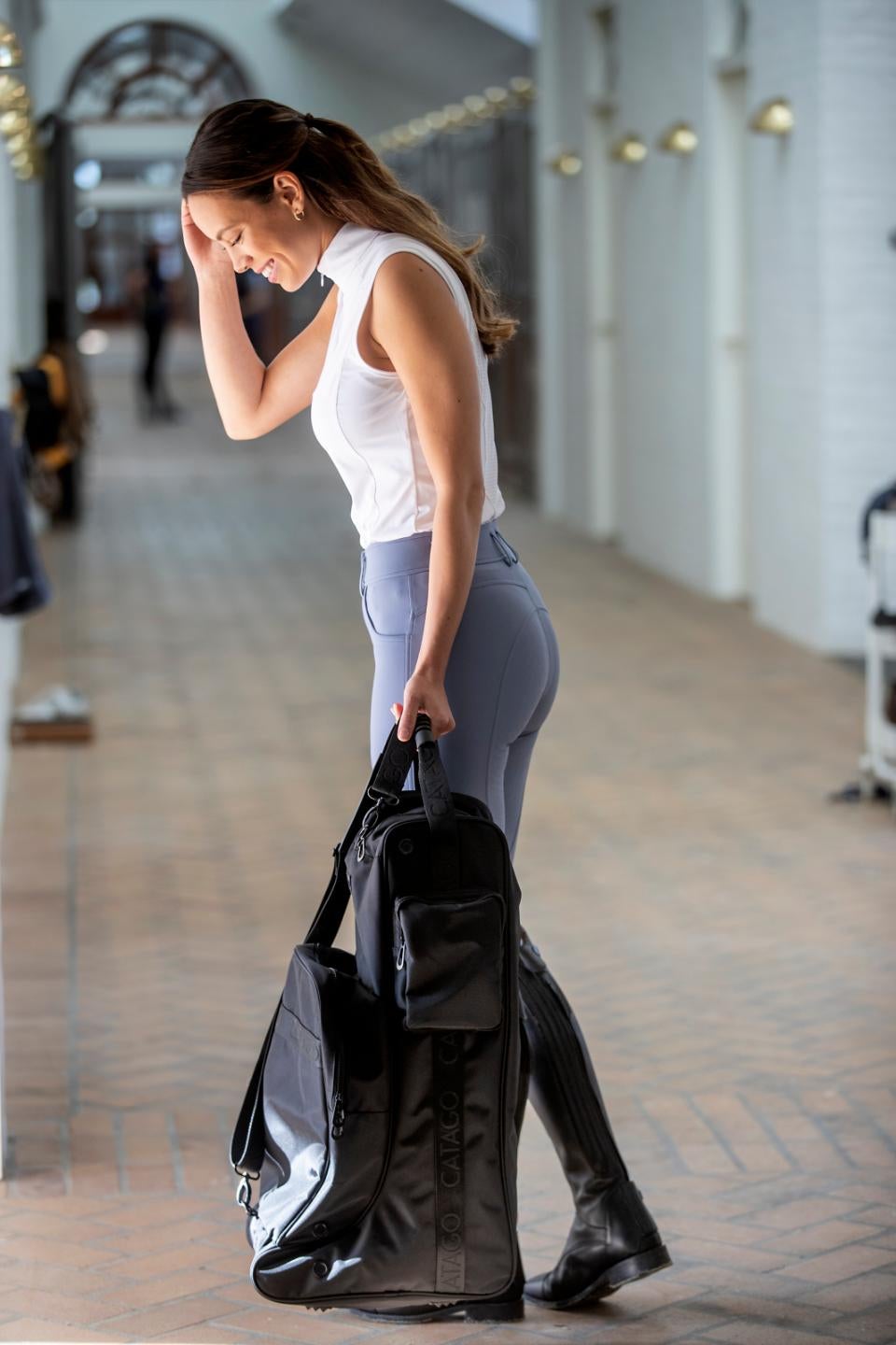 Hjelm og  Støvletaske AW24